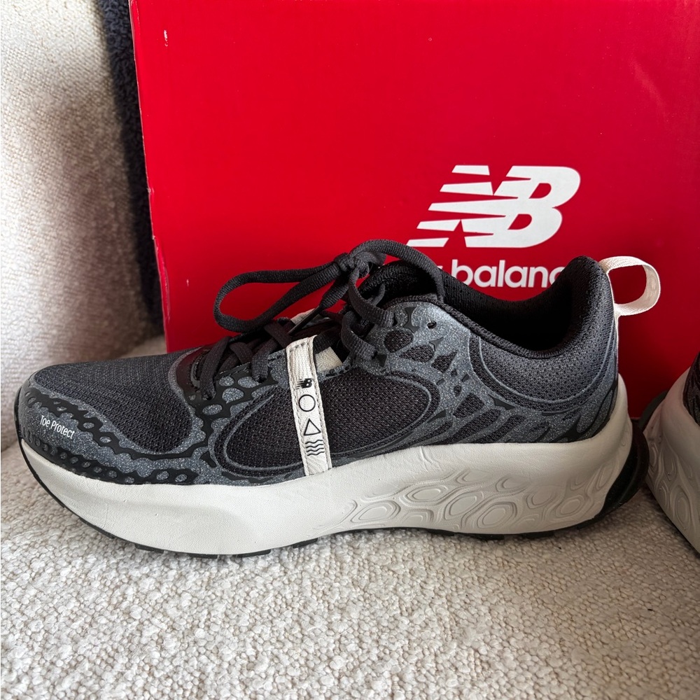 New Balance Fresh Foam X Hierro v8 Gore-Tex® Trail Running Shoes~ size 8 wide - Picture 12 of 14